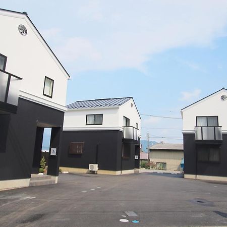 Villas Waraku Fujiyoshida Eksteriør billede
